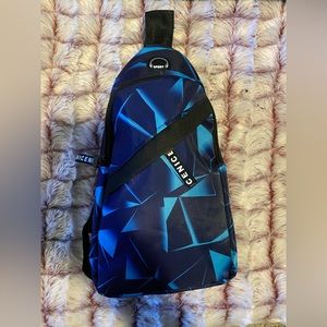 Lightweight Sports And Leisure Couples Bag, Geo Print Chest Bag
